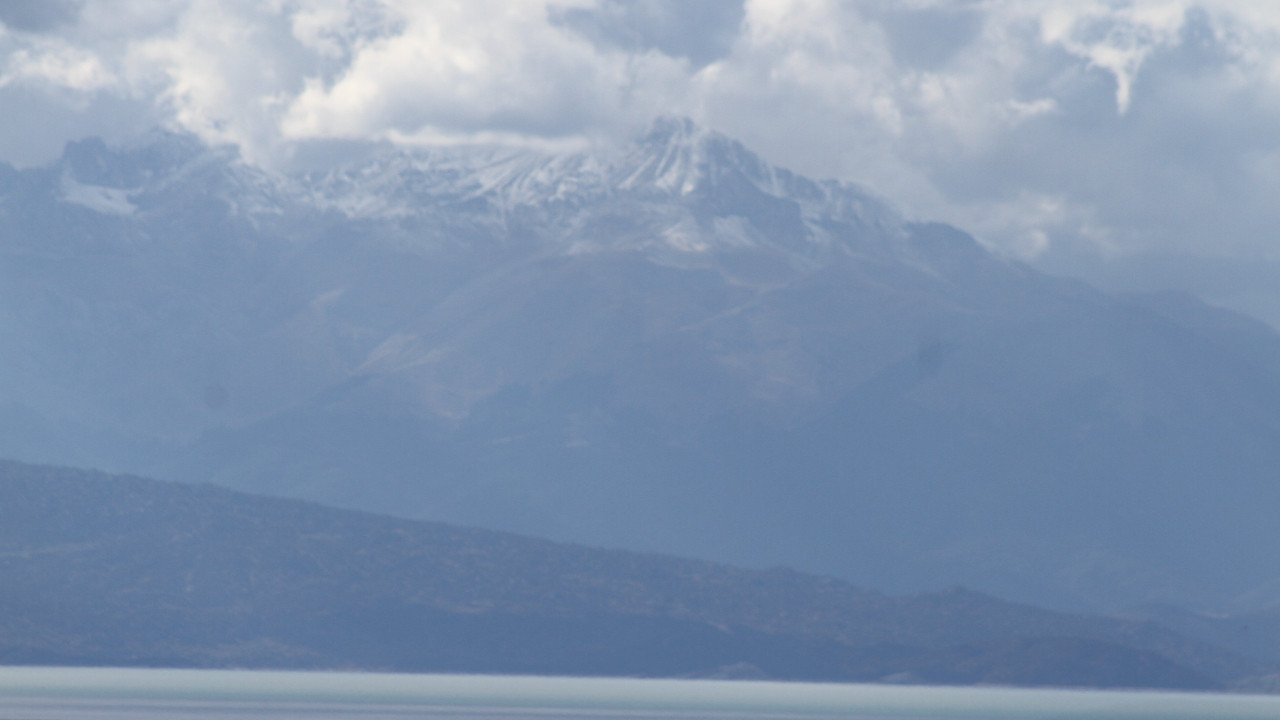 Anamas Dağı zirvesi beyaza büründü: İşte kışın ilk habercisi!