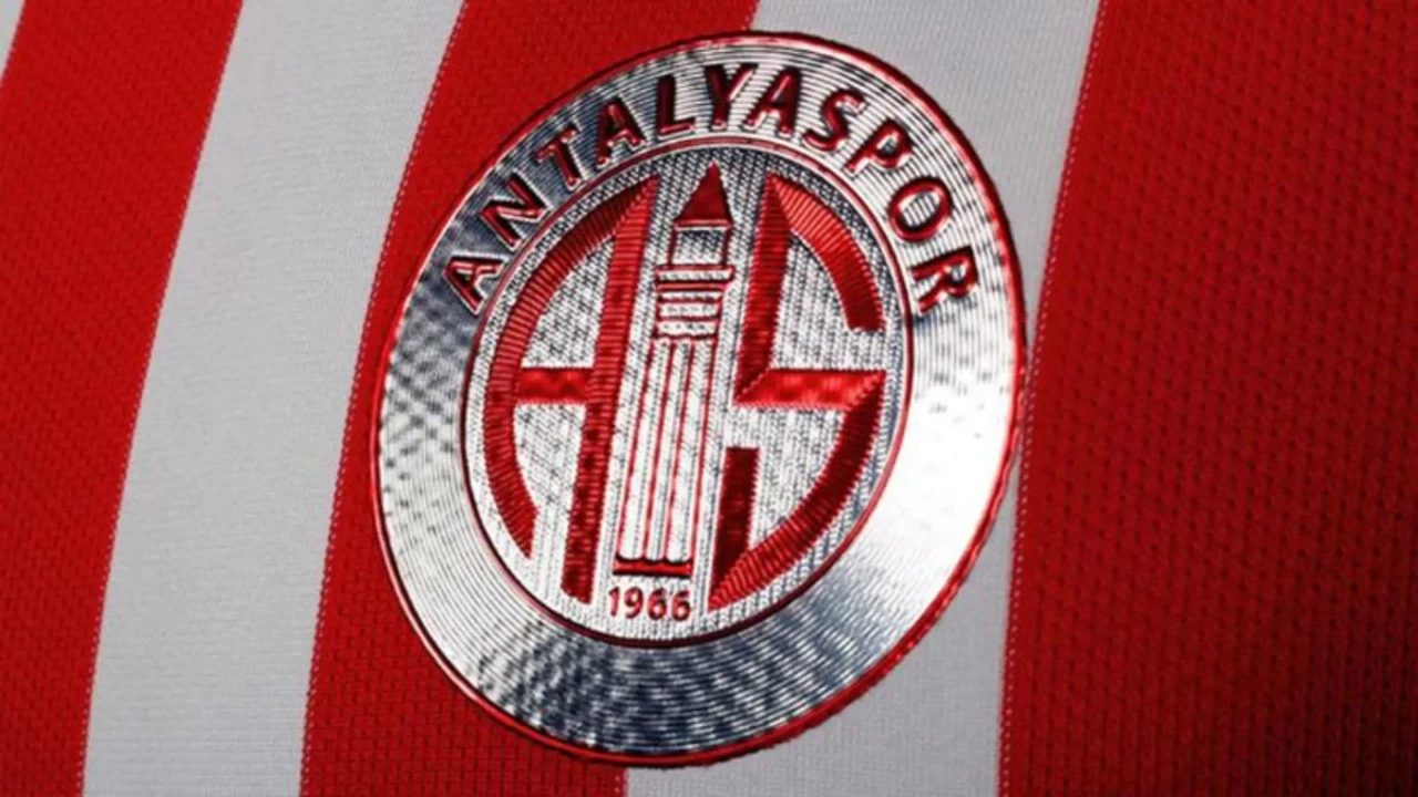 Antalyaspor'un yeni hocası belli oluyor