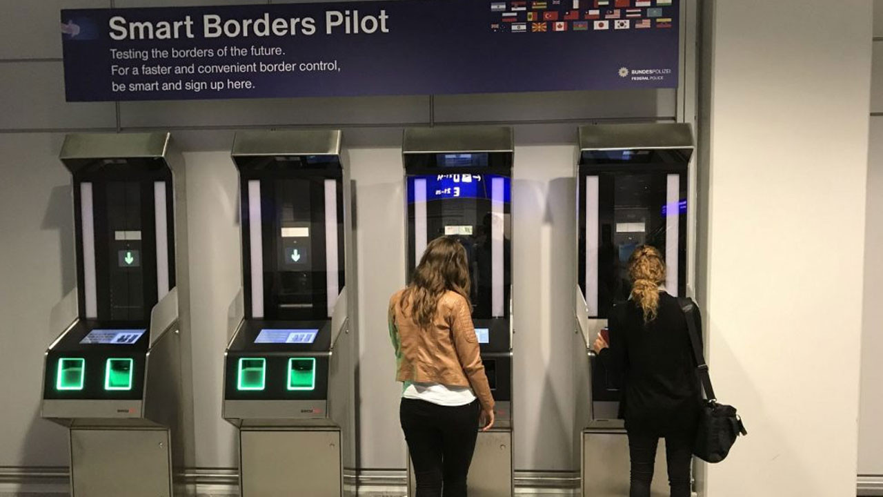 Avrupa’ya gidişte yeni dönem! Artık pasaport kullanılmayacak, yarın başlıyor