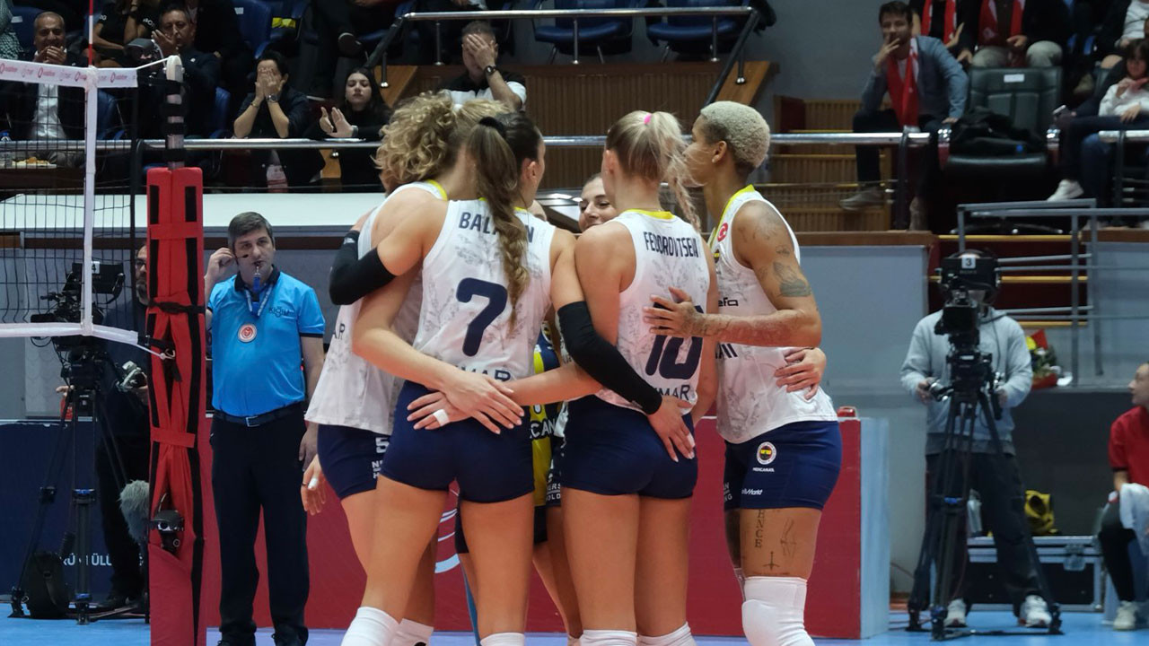Sarı Melekler İzmir'de kanatlandı