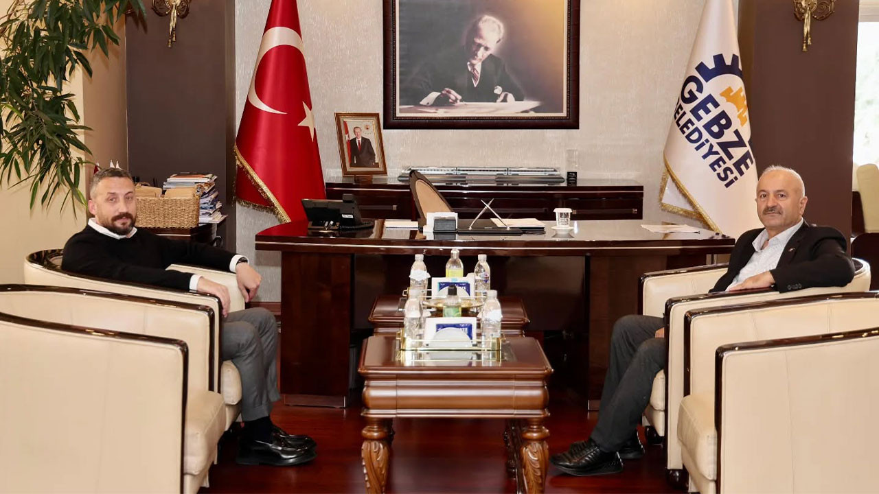 Belediye başkanı devreye girdi: Gebzespor Başkanı istifadan vazgeçti