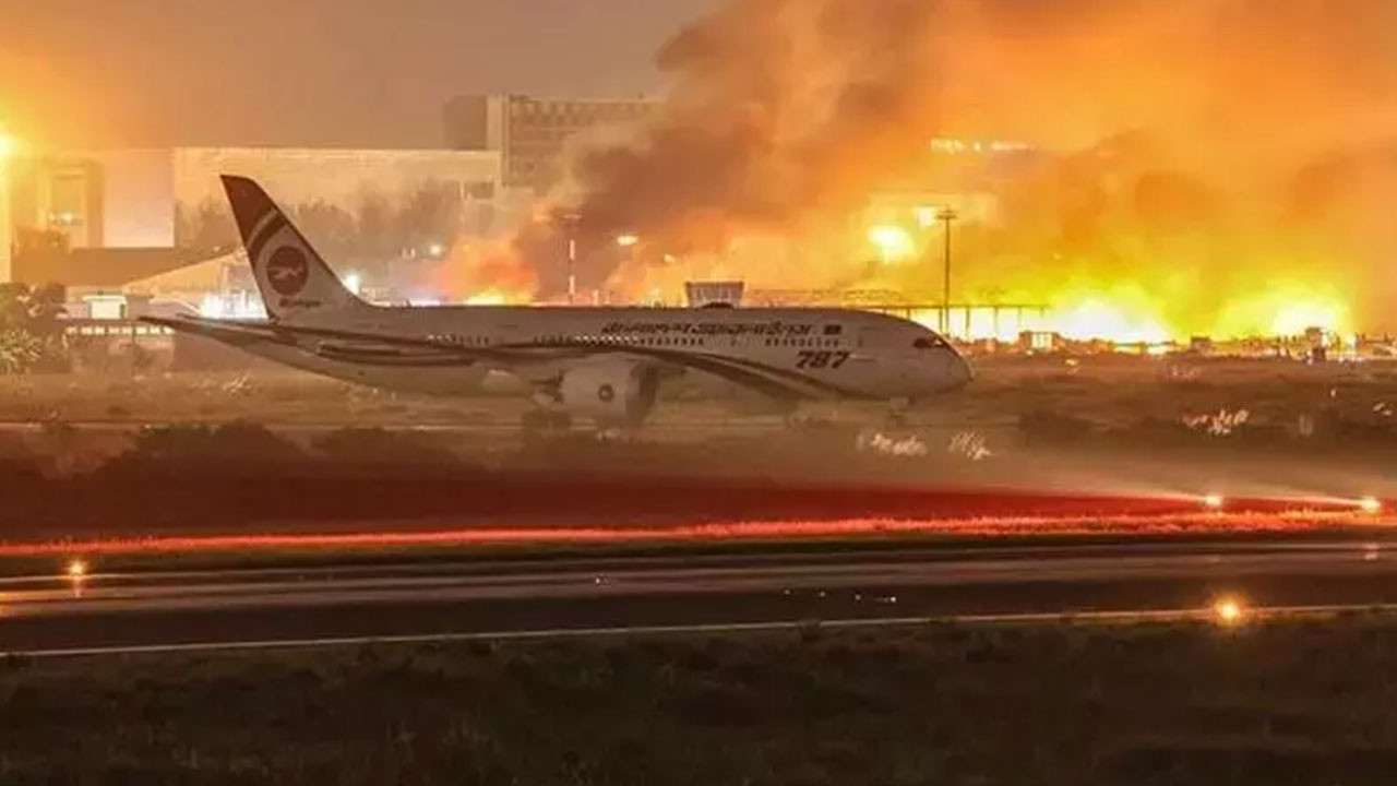 Bangladeş’te havaalanında yangın! Uçuşlar durdu