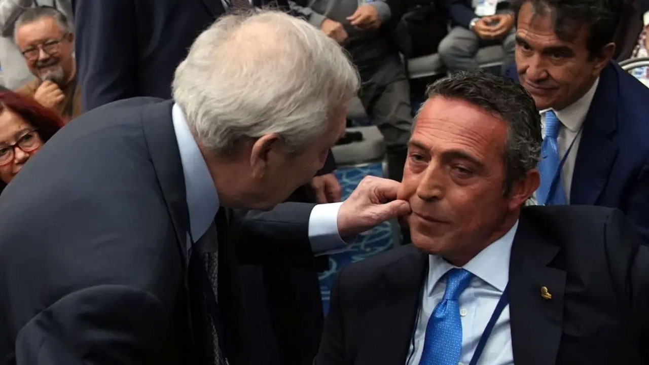 Fenerbahçe Yüksek Divan Kurulu'na Ali Koç ve Aziz Yıldırım arasında yaşananlar damga vurdu!