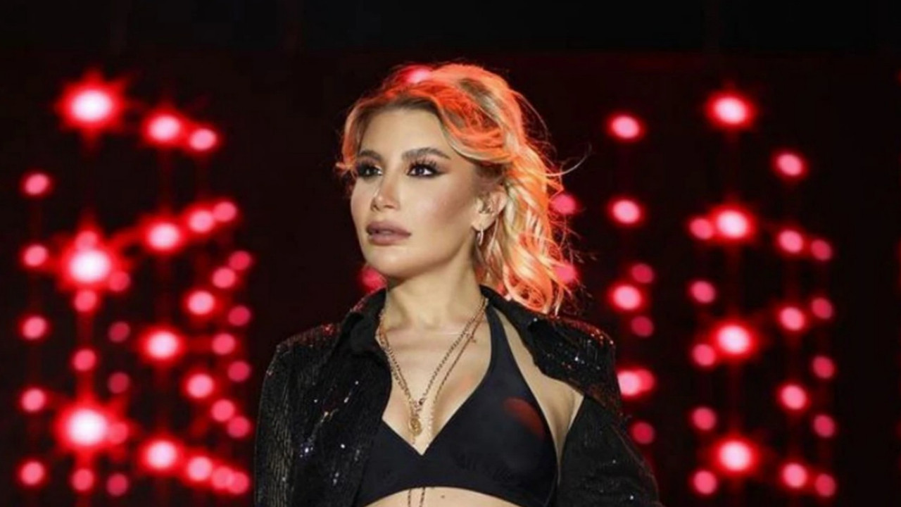 İrem Derici'den aşk dolu paylaşım!