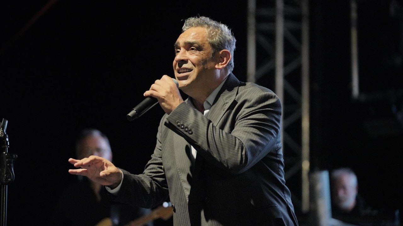 Ege Ayvalık'ı salladı: Binlerce kişi ‘Delice Bir Sevda’ya kapıldı!