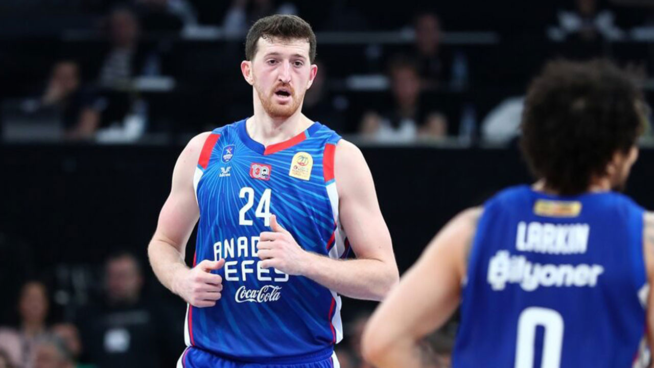 Anadolu Efes'te derbi öncesi Ercan Osmani gelişmesi