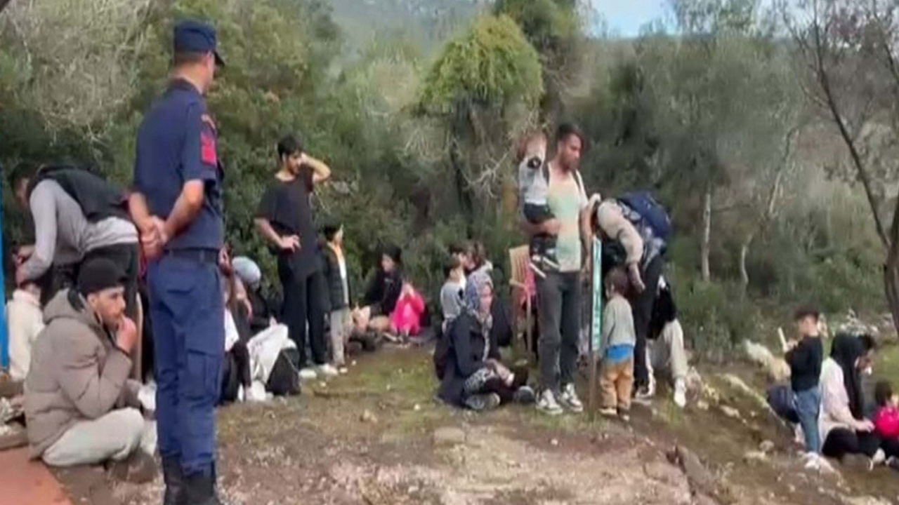 74 kaçak göçmen yakalandı