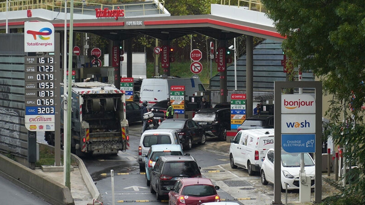 Mali'de eğitime 14 gün tatil... "Akaryakıt krizi"