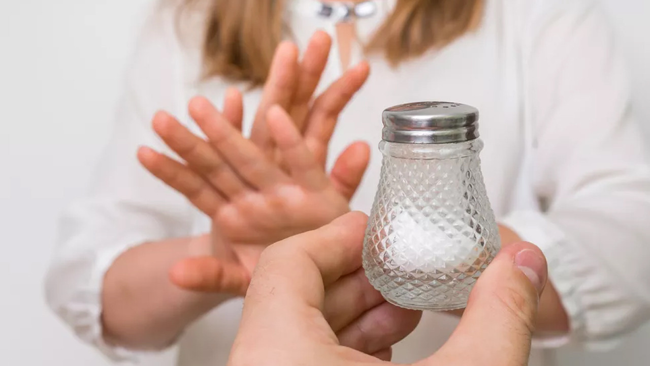 Tuz tüketimini azaltmanın 3 yolu! Uzmanlar anlattı