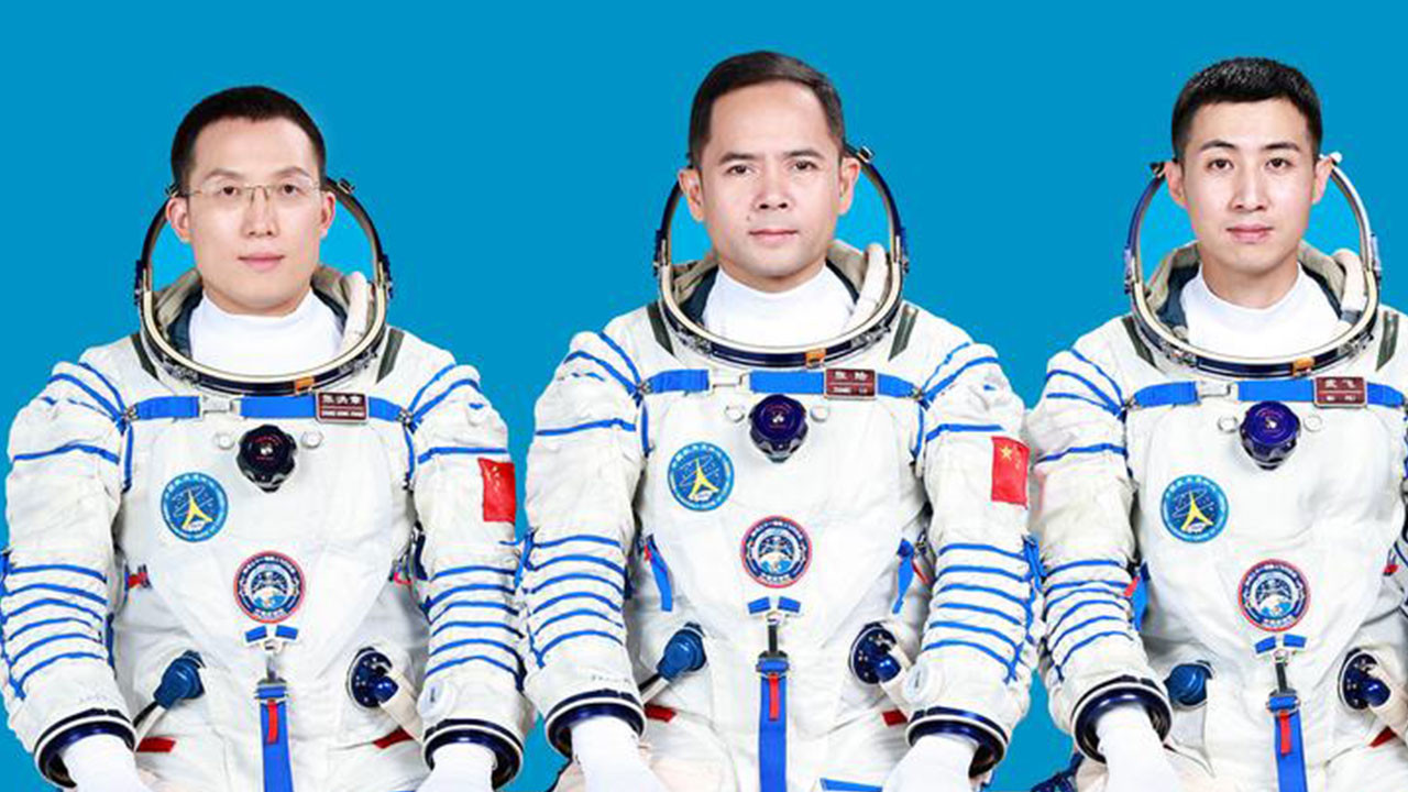 Çin'den uzaya 'Shenzhou-21'