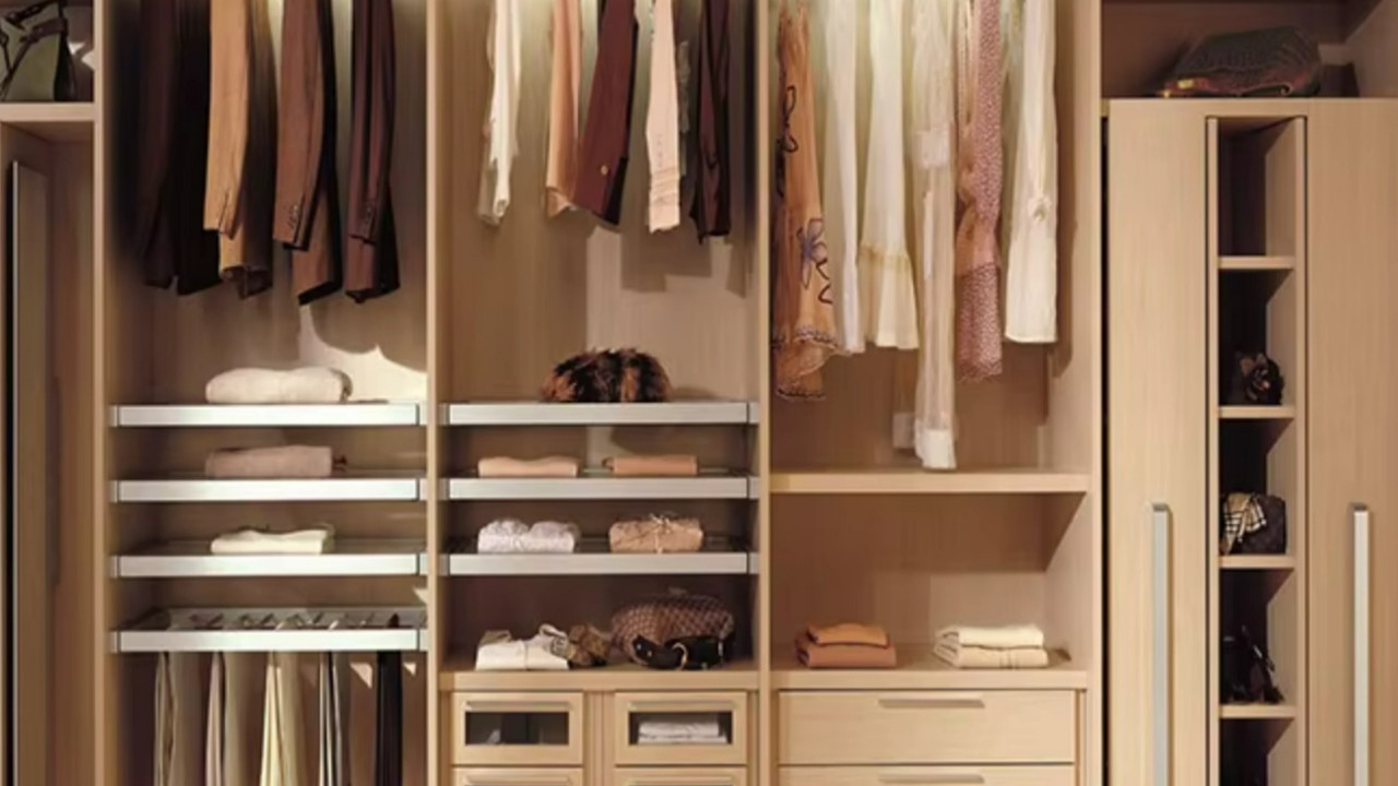 Kıyafetlerinizin rengi kişiliğinizi yansıtıyor