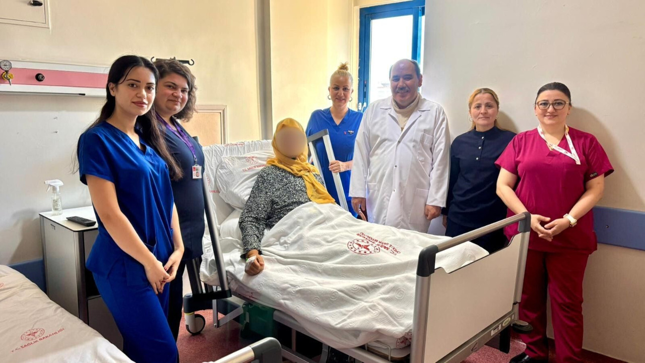 Karnından çıkana doktorlar bile inanamadı: Şişkinlik ve halsizlik şikayetiyle gitti!