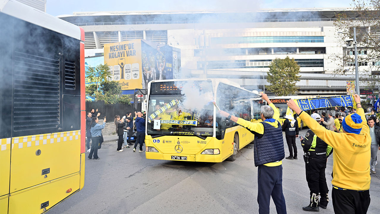 Torunoğulları taraftarları uğurladı: 'Kadıköy cehennemi' ruhunu tekrar yaratacağız