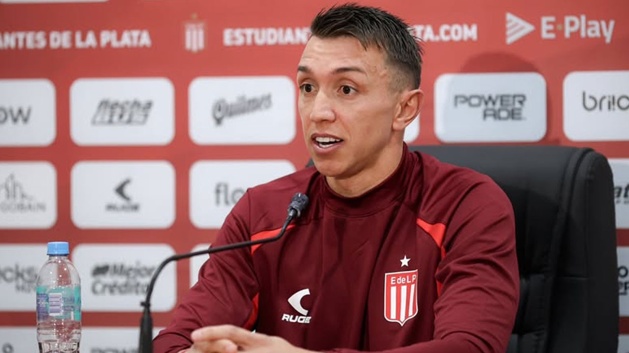 Fernando Muslera sinirden deliye döndü!