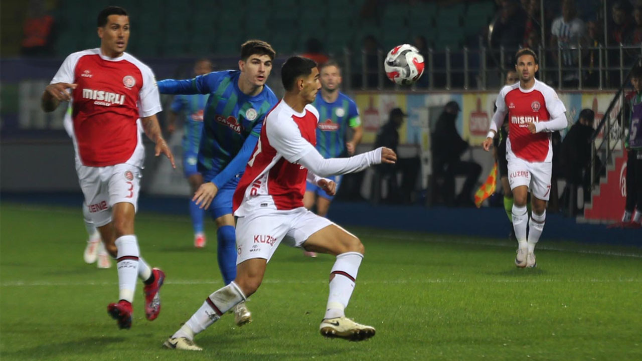 Rizespor 'Gümrük'e takılmadı