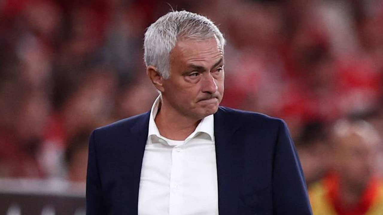 Jose Mourinho'nun kabusu bitmiyor!