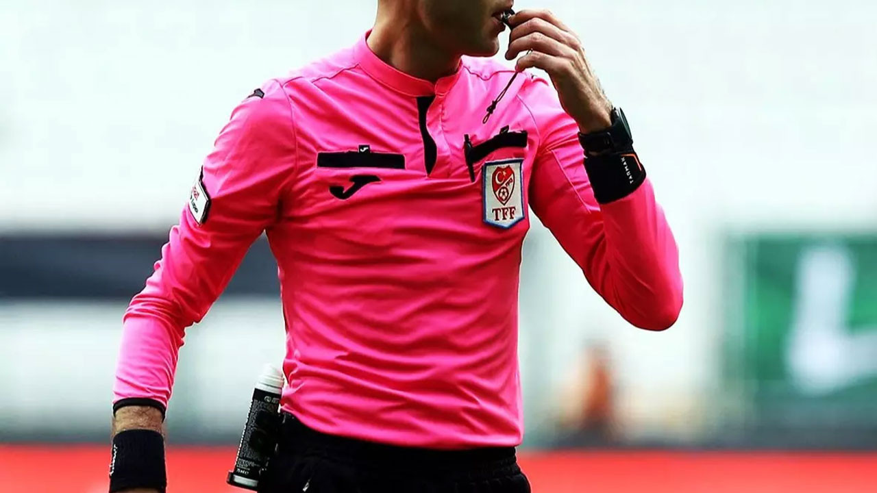 Süper Lig'de haftanın hakemleri açıklandı! Fenerbahçe'ye sürpriz atama