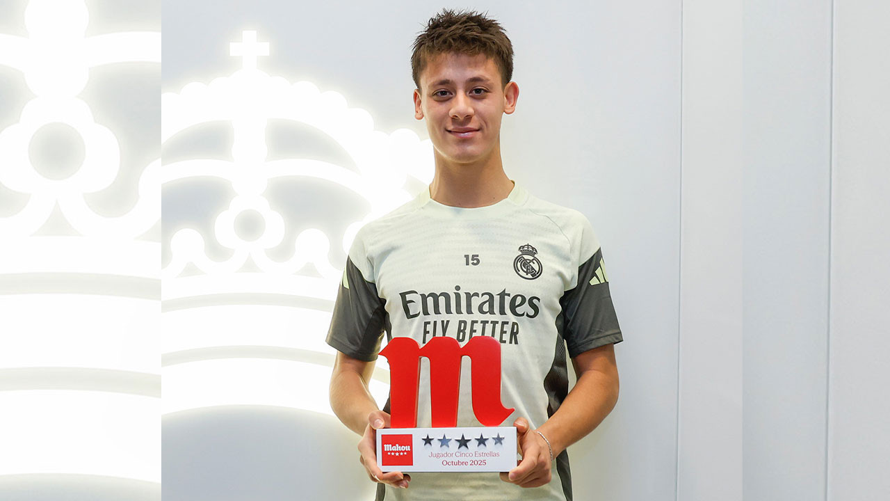 Real Madrid taraftarları Arda Güler'i ödüllendirdi