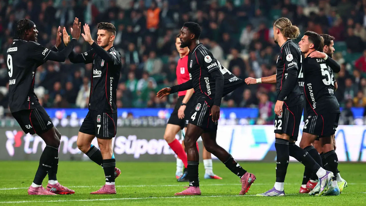 Yaralı Kartal Akdeniz deplasmanında! İşte Antalyaspor-Beşiktaş maçının muhtemel ilk 11'leri