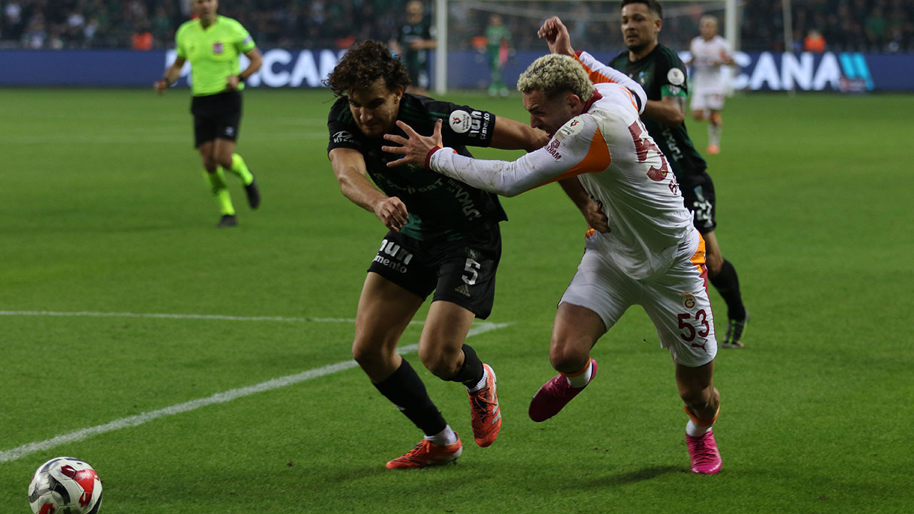 Kocaelispor'un 'İnan'mış çocukları Galatasaray'ı devirdi