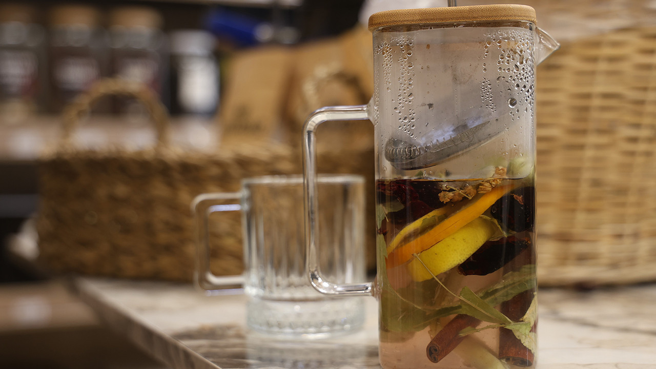 Uzmanı uyardı: Bitki çaylarını dozunda kullanın