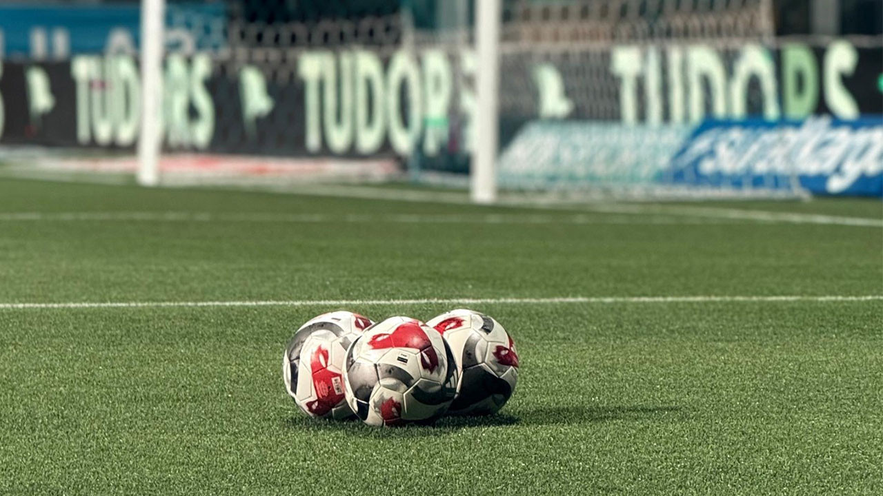 Kulüpler ve futbolculardan bahis açıklaması yağıyor