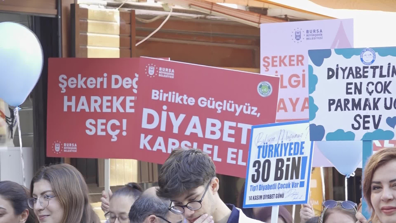 Bursa'da vatandaşlar, diyabete dikkat çekmek için yürüdü