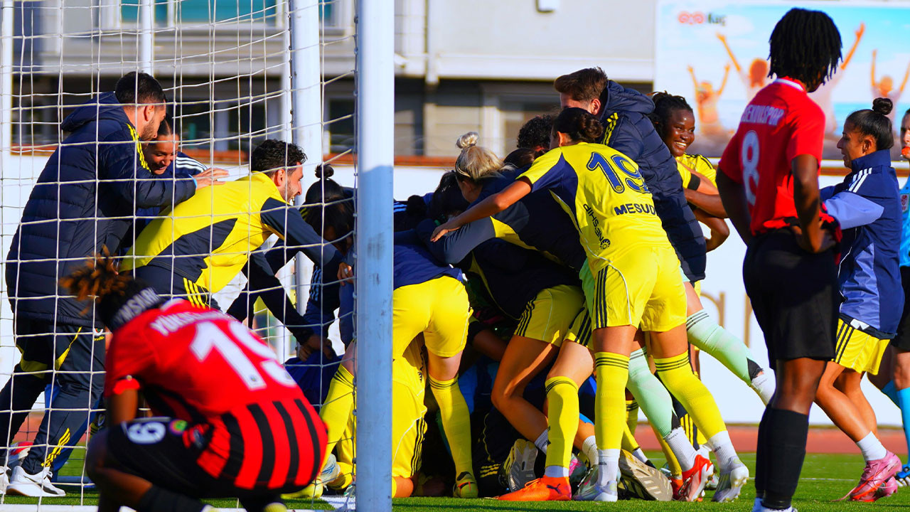 Fenerbahçe son dakika golüyle 9'da 9 yaptı