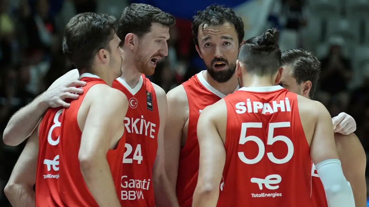 A Milli Takım'ın Dünya Kupası Elemeleri aday kadrosu açıklandı!