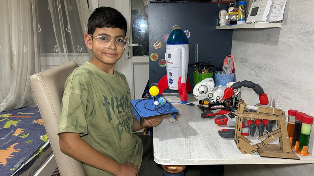 Elon Musk'a Hatay'dan rakip... Küçük dahi Amerikan üniversitesinden davet aldı