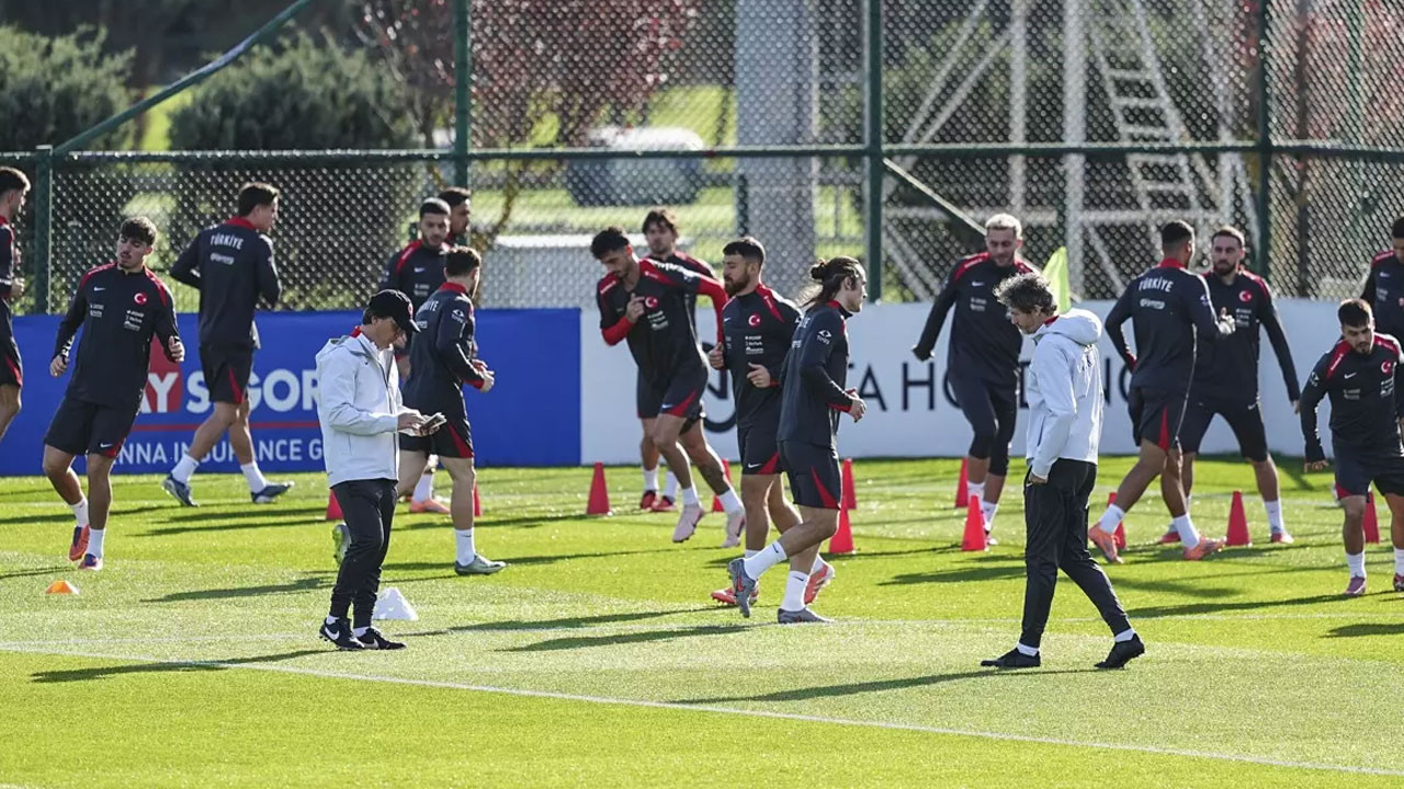 İspanya maçı öncesi A Milli Takım kadrosundan 5 oyuncu çıkartıldı!