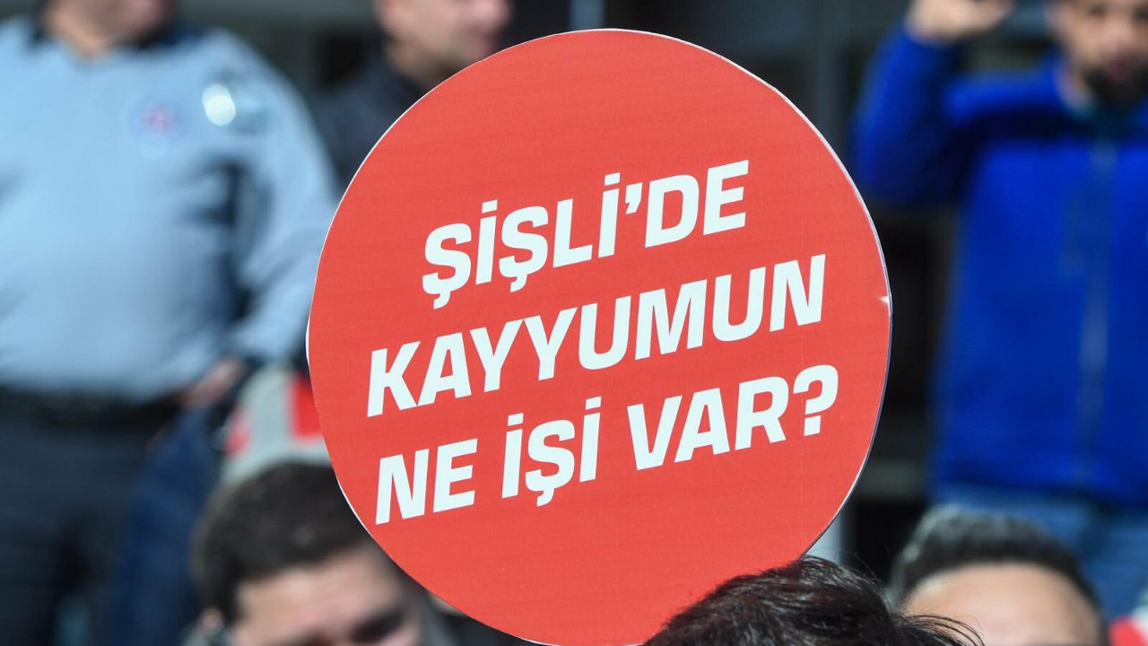 Kayyumun işçi çıkarmasına CHP'den Şişli belediyesi önünde eylem