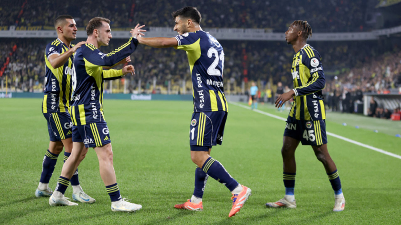 Fenerbahçe'de sürpriz ayrılık! Geldiği gibi gidiyor: Dünya devi raporlarını istedi