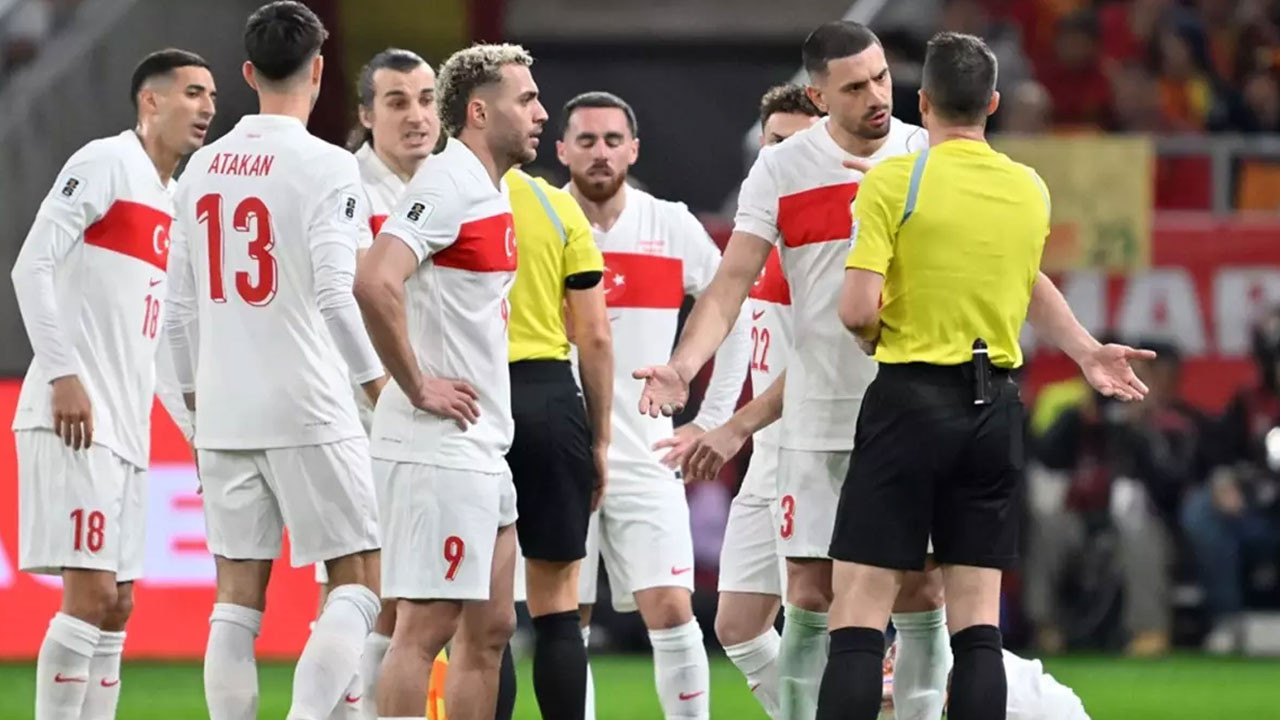 A Milli Takım soyuldu!