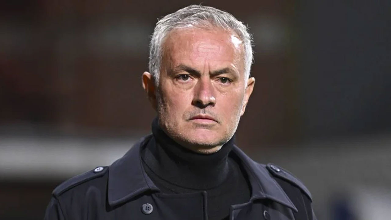 Jose Mourinho'ya büyük şok!