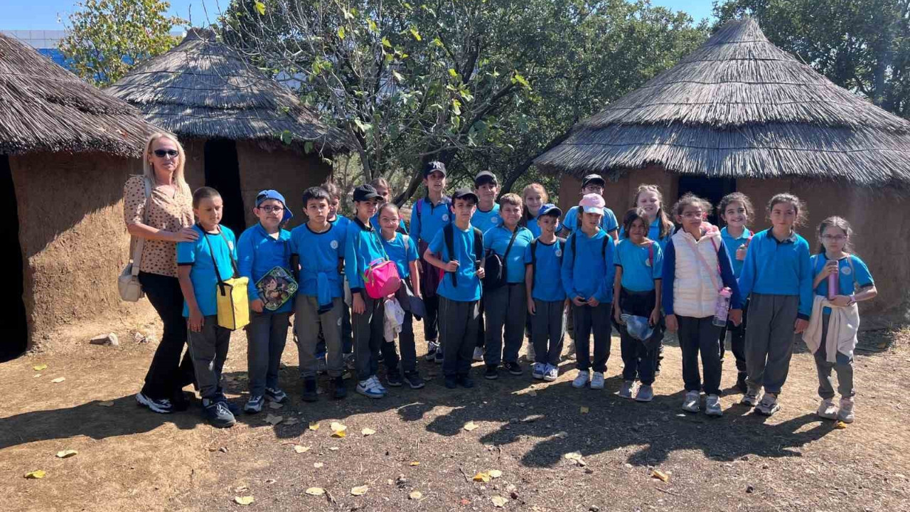 Öğrenciler, Arkeopark’ta arkeoloji ile tanışıyor