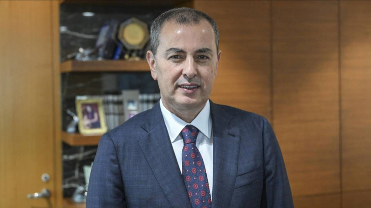 İş Bankası Genel Müdürü’nden iktidara çağrı: Enflasyonla mücadele sürecine dahil olmalı