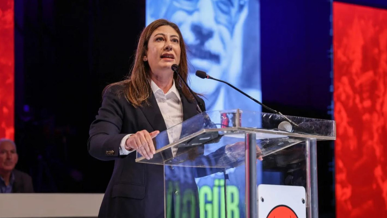 CTP Kurultayını İncirli kazandı: Parti tarihinin ilk kadın genel başkanı