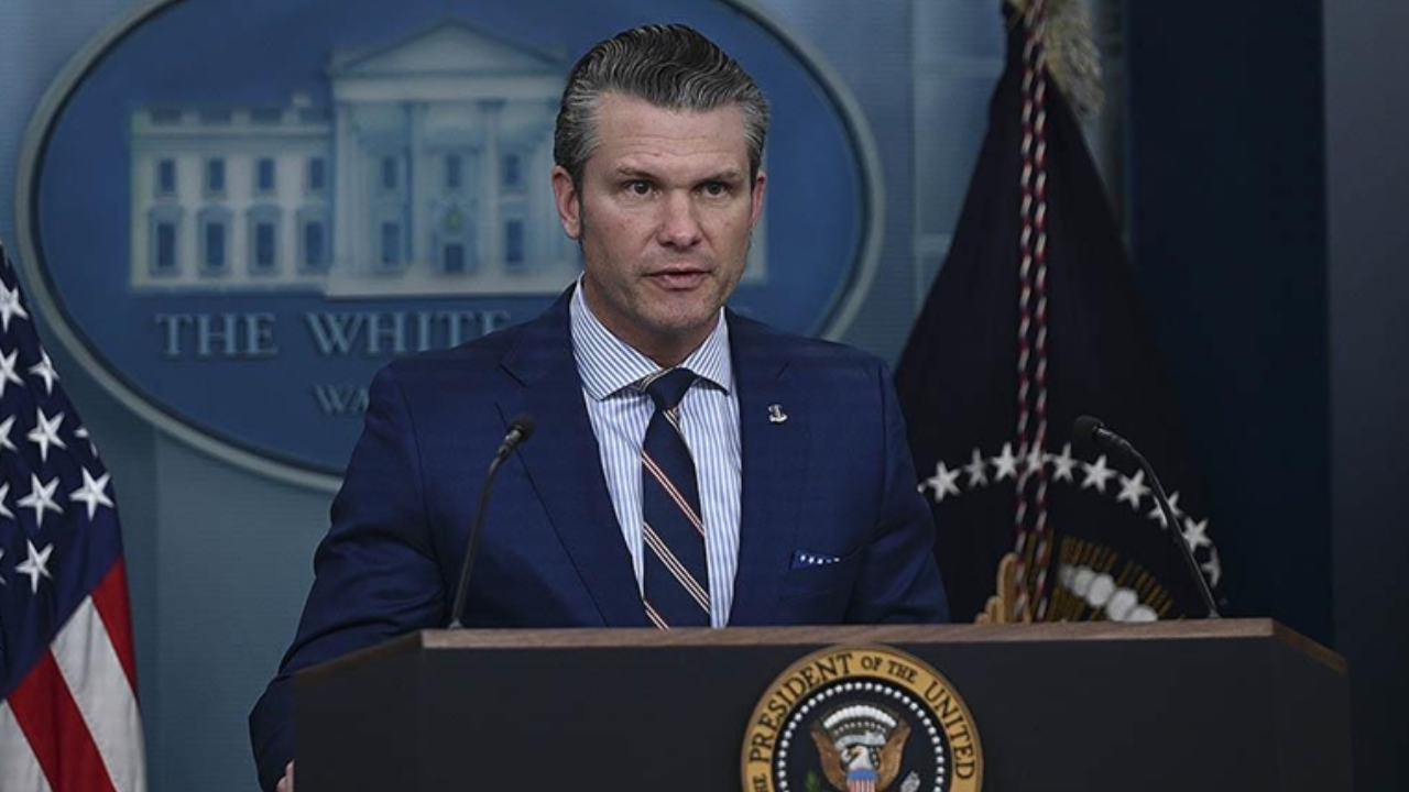 ABD Savunma Bakanına 'Signalgate' kıskacı: İstifa çağrıları artıyor