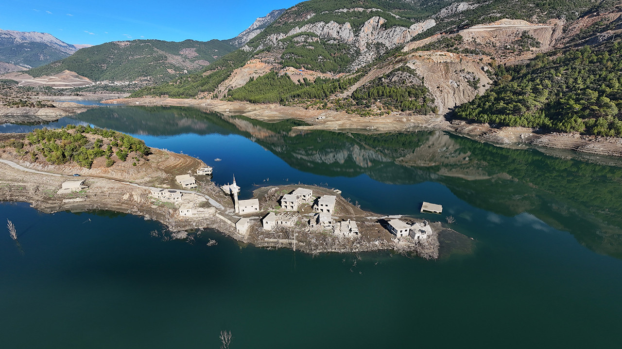 Kıbrıs'a su sağlıyordu: Alaköprü'de kuraklık krizi