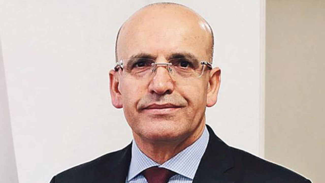 Bakan Şimşek yine enflasyonun tek hanelere düşeceği tarihi verdi