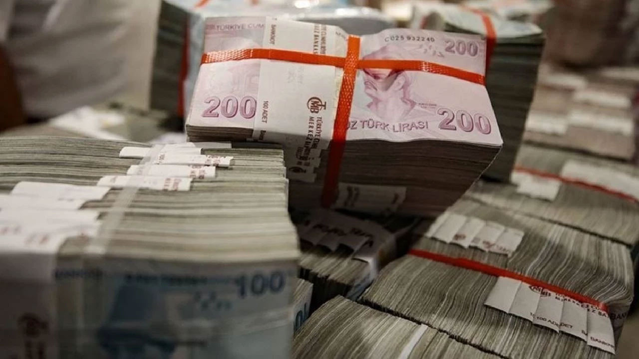 Bütçenin 11 aylık açığı belli oldu