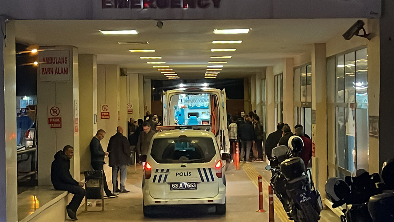 Duvarı kırıp girdi! Akıma kapıldı: Ekipler şok oldu