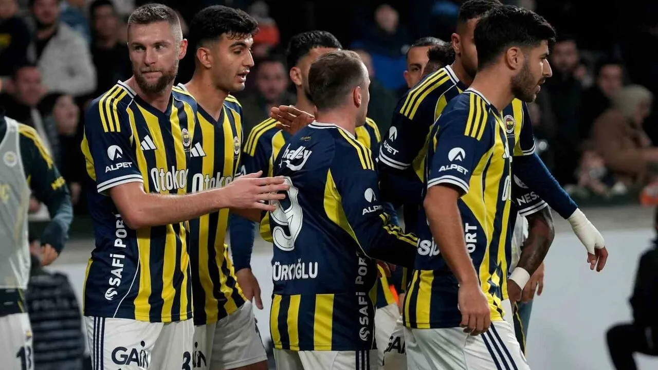 Fenerbahçe'nin evinde rakibi Konyaspor! İşte muhtemel ilk 11'ler...