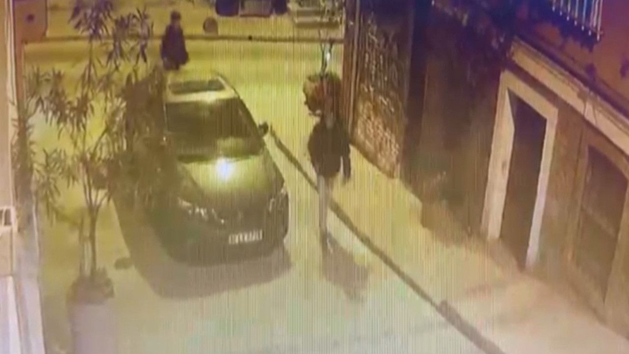 İstanbul'da filmleri aratmayan kapkaç! Sinyal tespit edilmesin diye...