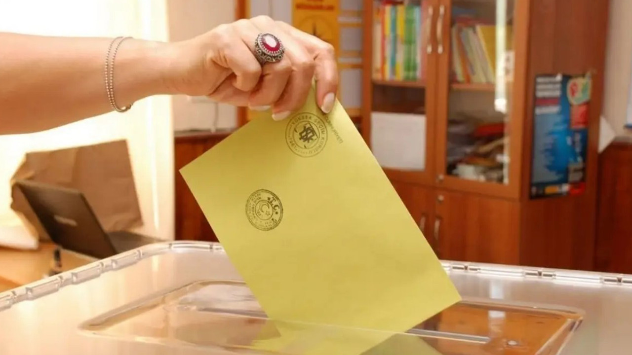 İşte yeni anket sonuçları... İstanbul’da bugün seçim olsa bakın hangi parti kazanıyor