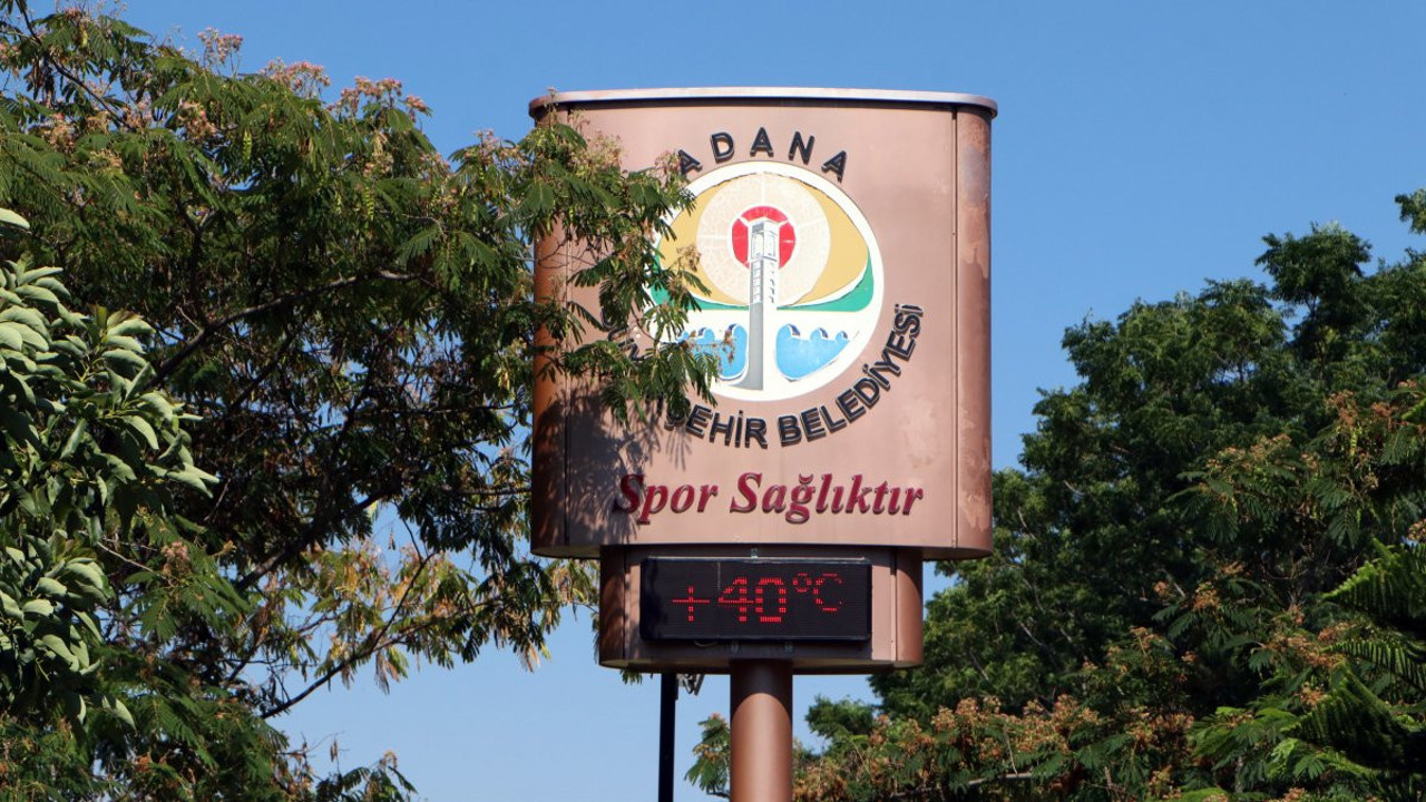 Adana kavruluyor! Termometreler 40 dereceyi gösterdi