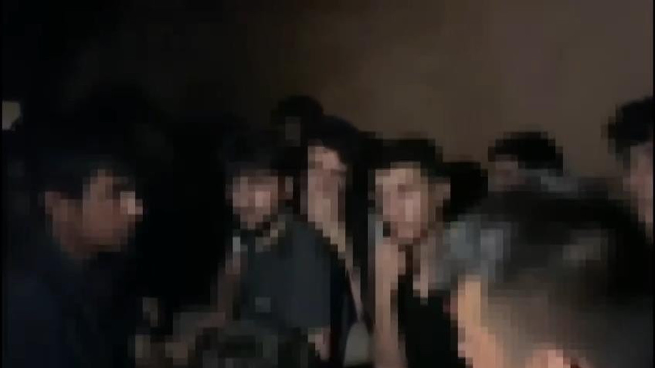 Kilis'te bir evin kömürlüğünden 15 kaçak göçmen çıktı