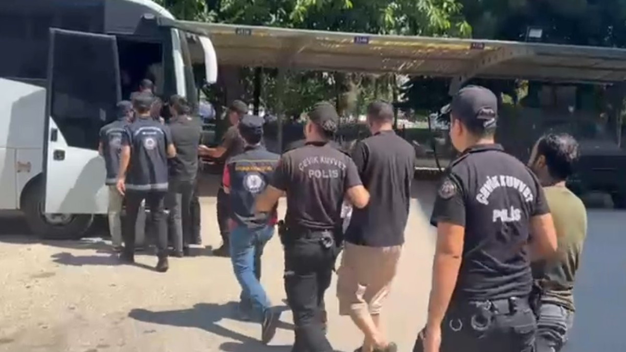 Mersin merkezli 5 ilde göçmen kaçakçılığı operasyonu