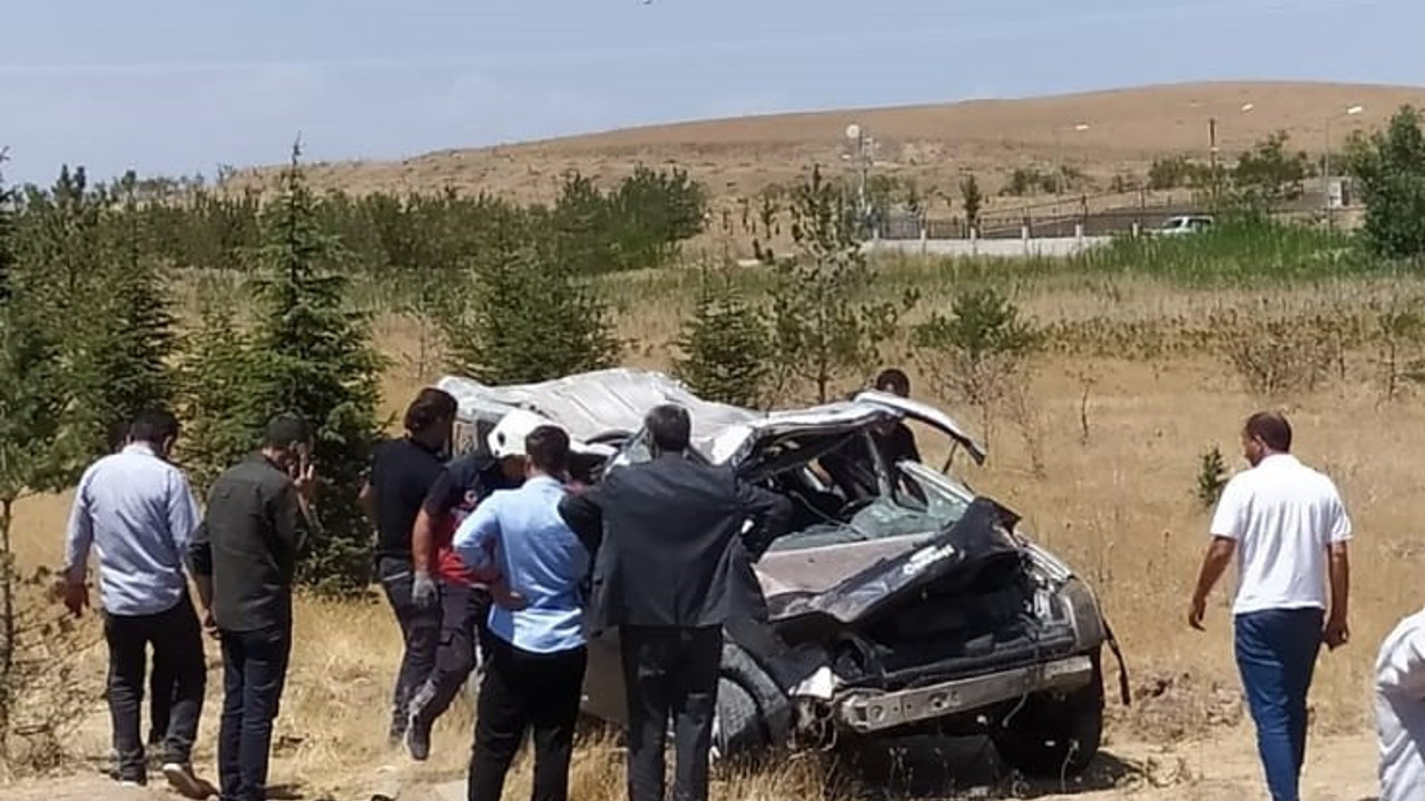 Kamyonet takla attı: 4 yaralı